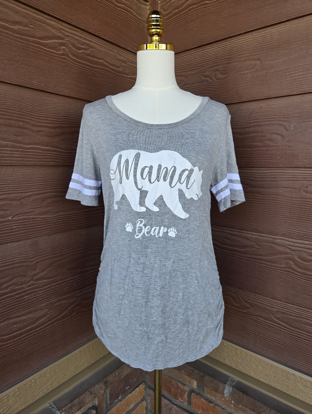 RAGDOLL Mama Bear Graphic Tee Size Women’s Large